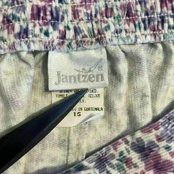 Vintage 90s Jantzen Pastel Purple Ditzy Floral Corduroy Skirt - Picture 2 of 7